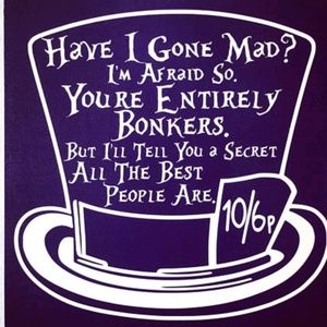 Meet your Posher, Chloe